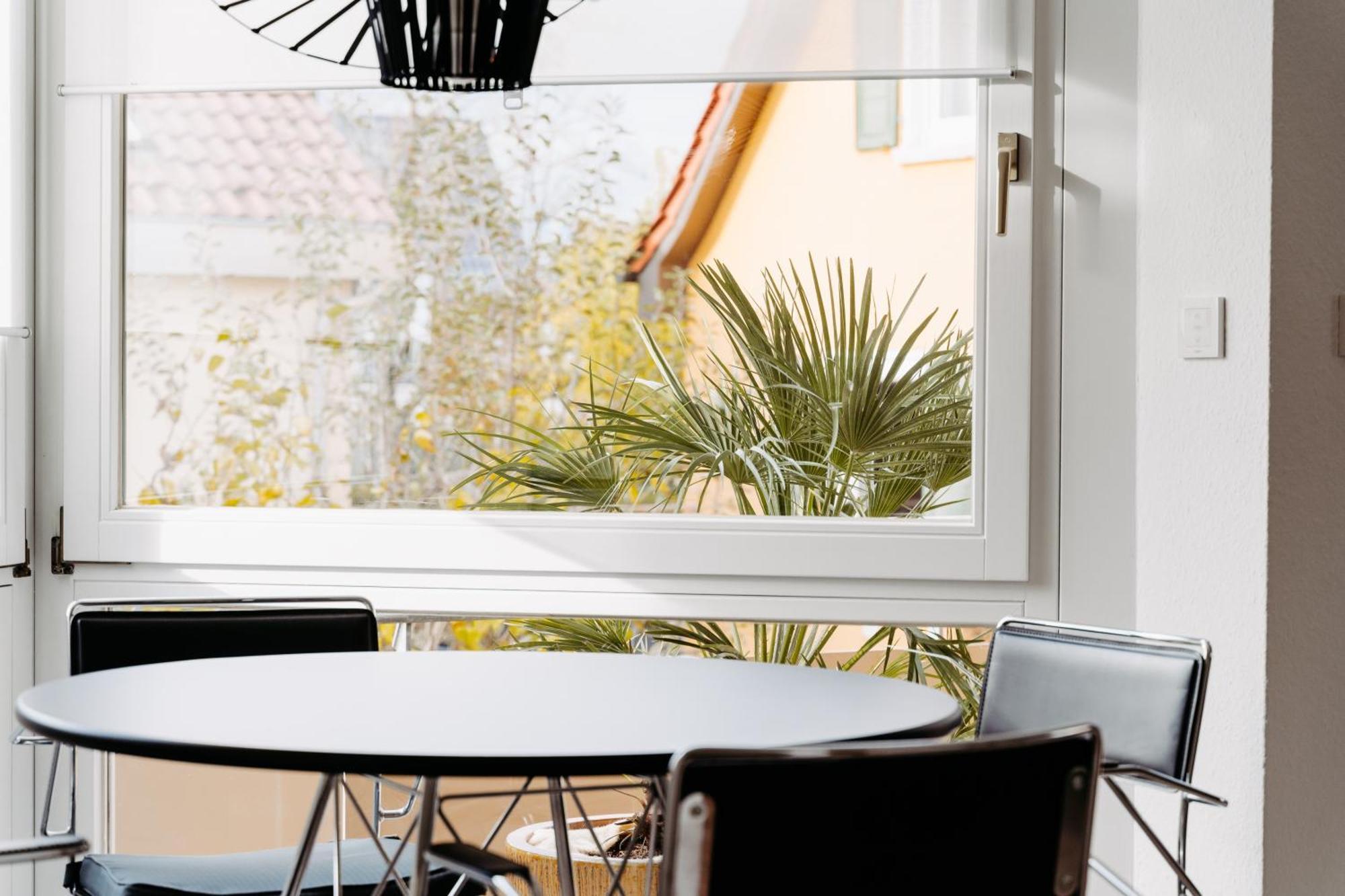 Lubu Stay Central, Cozy, With Workspace And Parking Ludwigsburg Exteriér fotografie
