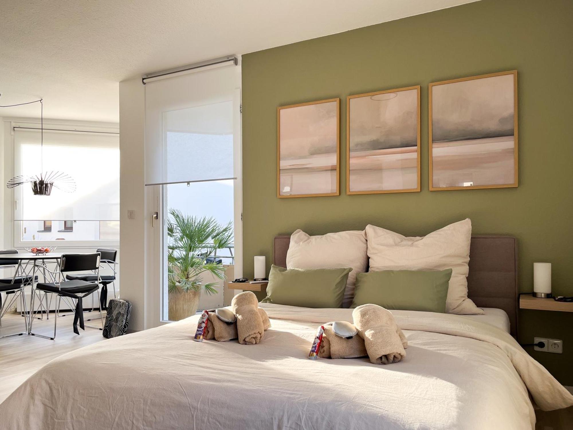 Lubu Stay Central, Cozy, With Workspace And Parking Ludwigsburg Exteriér fotografie