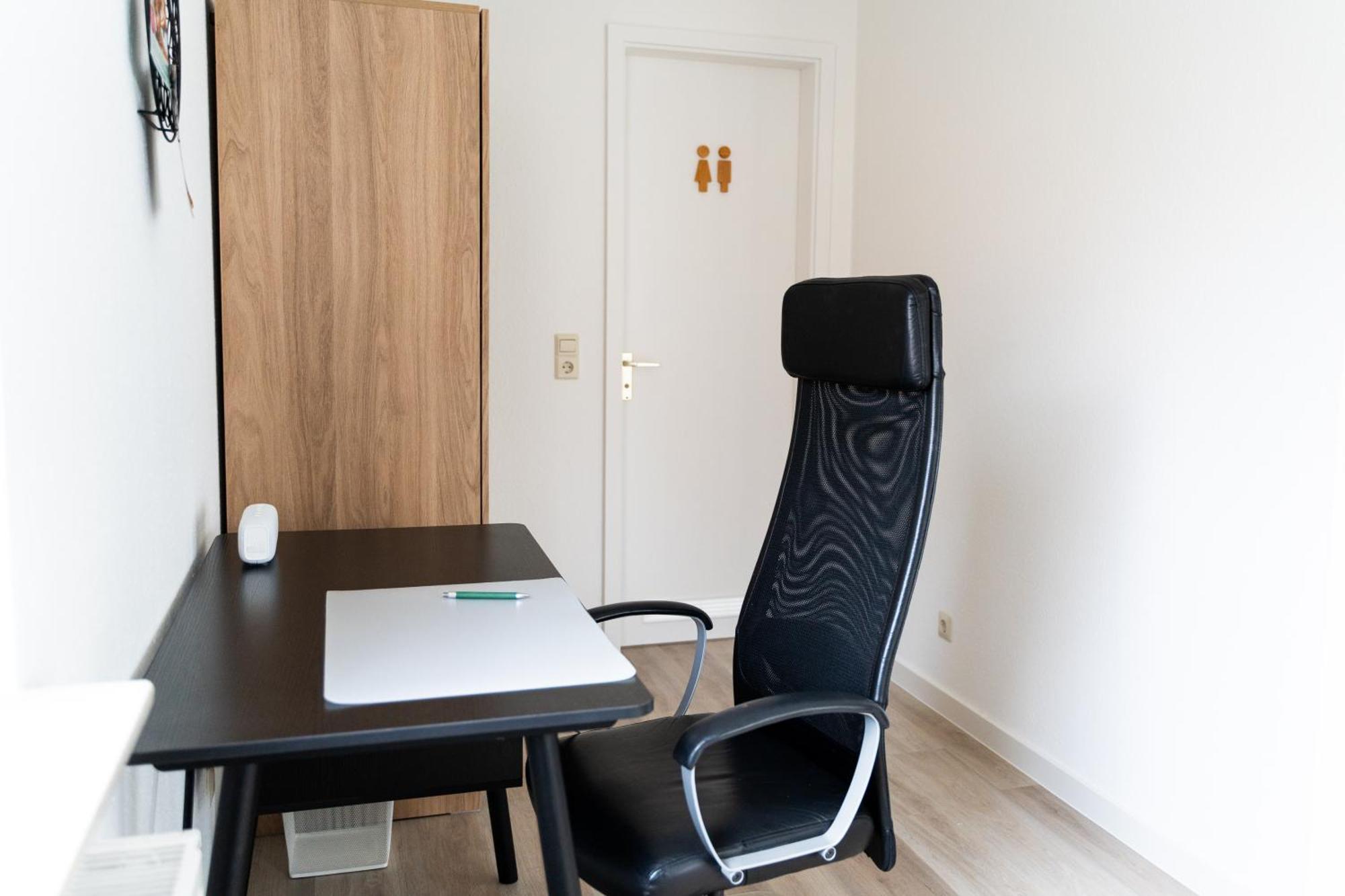 Lubu Stay Central, Cozy, With Workspace And Parking Ludwigsburg Exteriér fotografie